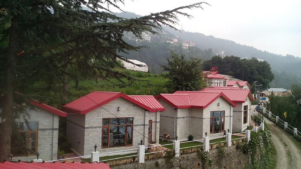 Village Live In Resort Chail Buitenkant foto